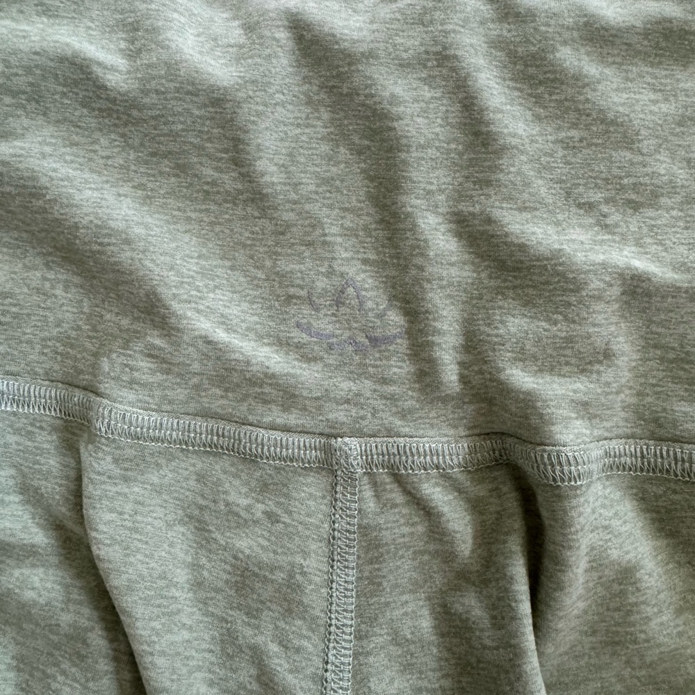 Beyond Yoga Spacedye Leggings - Small - Picture 3 of 4